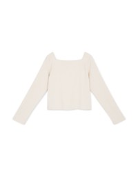 Minimalist Staple Sweetheart Ruched Knit Top