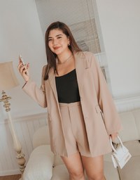 Edgy Smart Back Vented Blazer (With Detachable Shoulder Pads)