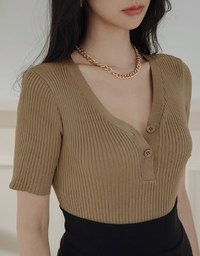 Elevated Casual V-Neck Buttoned Ribbed Top