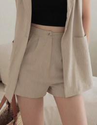 Edgy Smart Dainty Suit Shorts