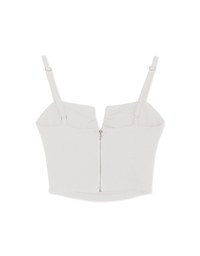 V Low-Cut Scrunch Crop Tank Top (with padding)