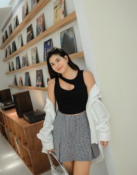 Hollow Knit Vest (With Padding)