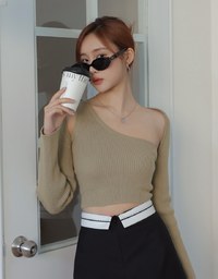 Two Piece One Shoulder Knit Top