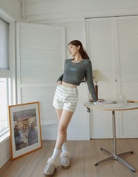 Printed Letter Curling Knit Top