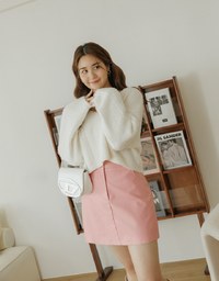 Stylish Bright Leather Skirt