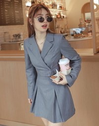 Textured Suit Short Blazer Jacket (With Shoulder Padding)