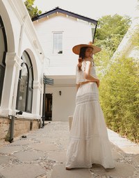 Romantic Lace Drawstring Long Skirt