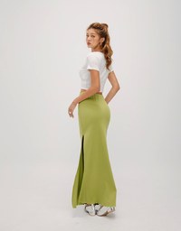 Ruffled Smooth Bodycon Slit Long Skirt