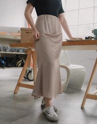 Soft Matte Satin Flare Long Skirt