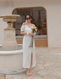 Elegant Pearl Strap Puff Sleeve Maxi Dress