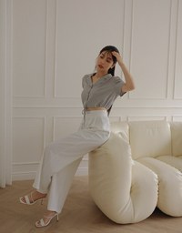 Sleek Hidden Placket Pleated High Waisted Wide Pants Culottes