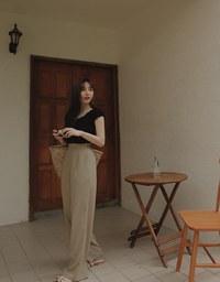 Classic Pleated Straight Leg High Waist Wide Trousers