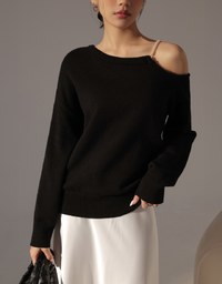 Chain Strap Cut Out Shoulder Knitted Top