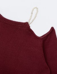 Chain Strap Cut Out Shoulder Knitted Top