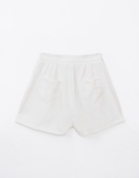 DENIM SHORTS – High-Waisted Pleated Design with Heart-Shaped Pockets Made from Jeans Fabric