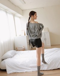 Minimalist Edgy Faux Leather Shorts