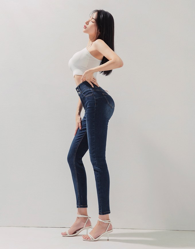Regular Height- No Filter Shape-Up Slimming Skinny-Fit Denim Pants 2.0  (With Butt Padding) - AIR SPACE
