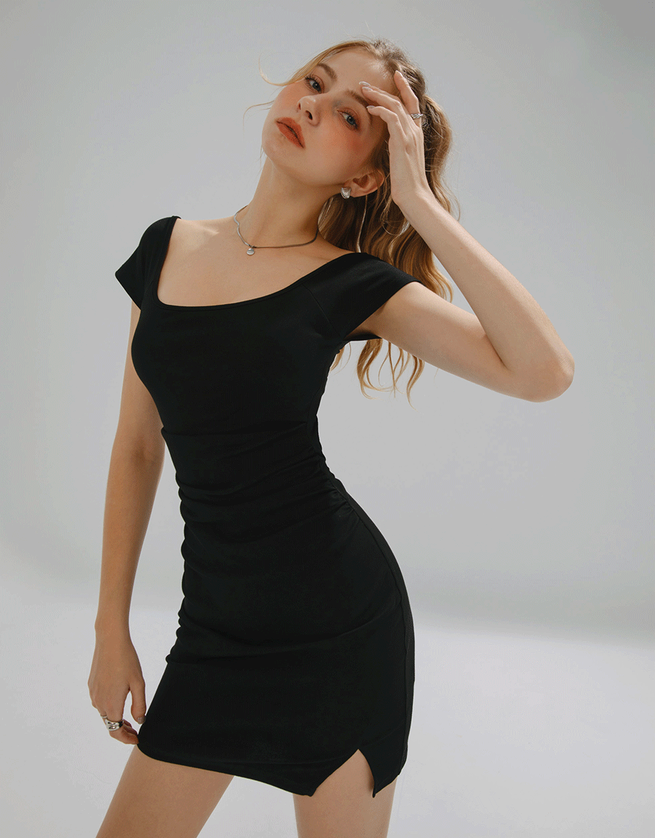 Ruched Side Hollow Bodycon Short Sleeve Padded Mini Dress - AIR SPACE
